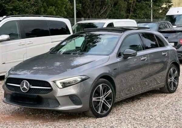 Mercedes-Benz A