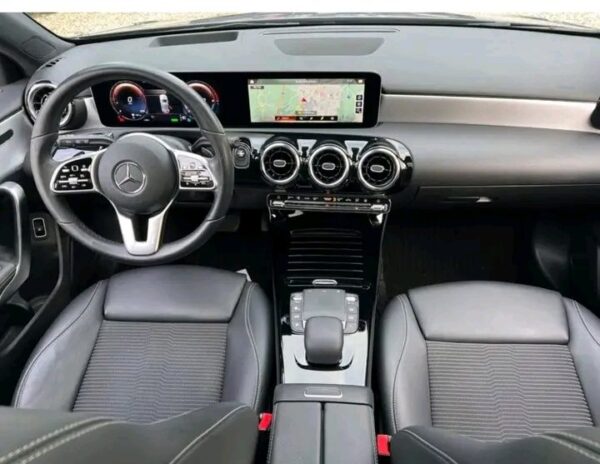 Mercedes-Benz A