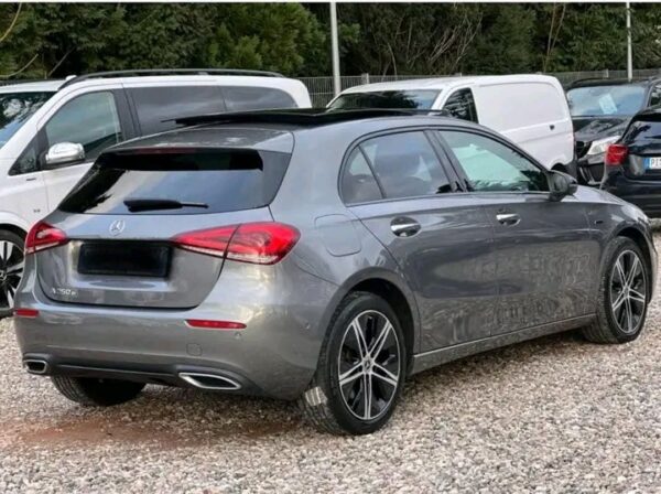 Mercedes-Benz A