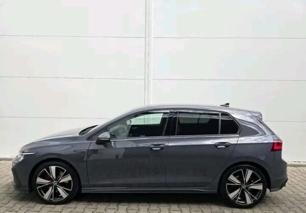 Volkswagen Golf VIII