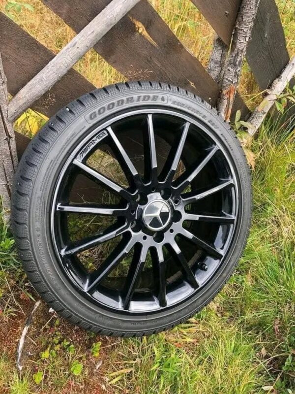 Mercedes-Benz