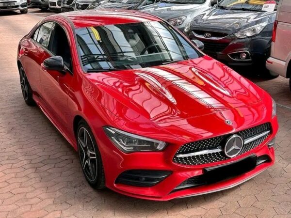 Mercedes-Benz CLA