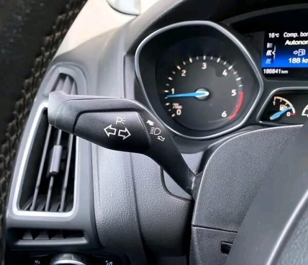 FORD FOCUS SW