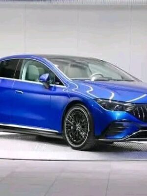 Mercedes-Benz EQE 43