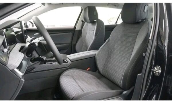 2025/03/1000020347.jpg Skoda Superb