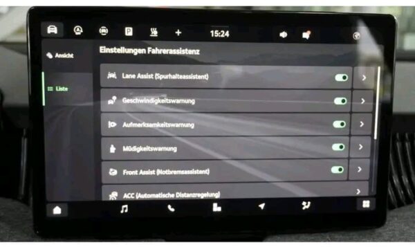 2025/03/1000020353.jpg Skoda Superb