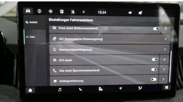 2025/03/1000020355.jpg Skoda Superb