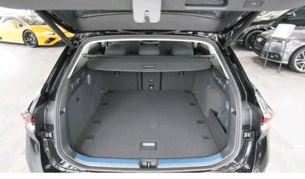 2025/03/1000020364.jpg Skoda Superb