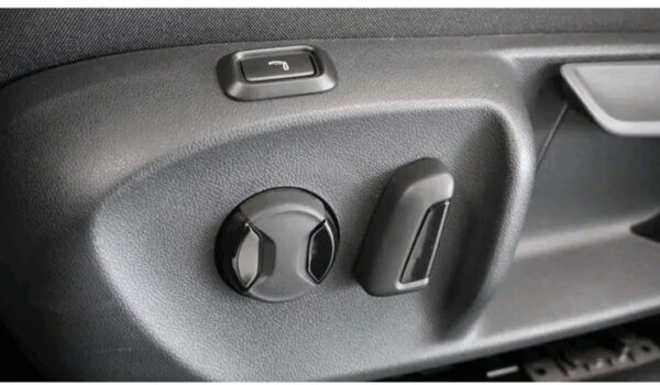 2025/03/1000020366.jpg Skoda Superb