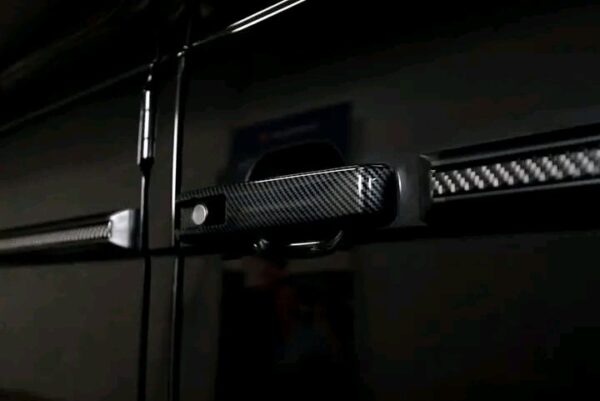 Mercedes-Benz G63
