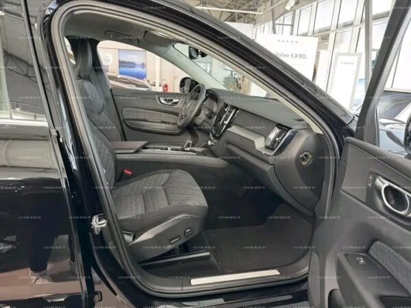 Volvo XC60 AWD