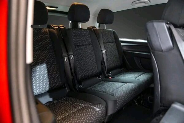 Mercedes-Benz Vito Tourer 8Seter