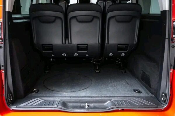 Mercedes-Benz Vito Tourer 8Seter