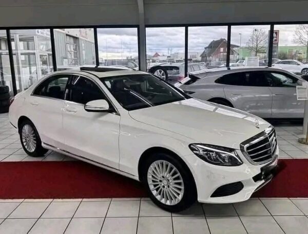 Mercedes-Benz