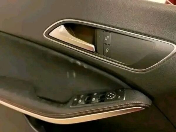 2025/03/1000022442.jpg Mercedes-Benz CLA