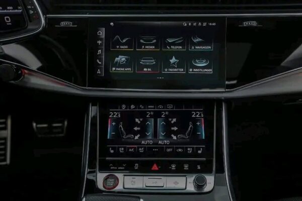 Audi SQ8