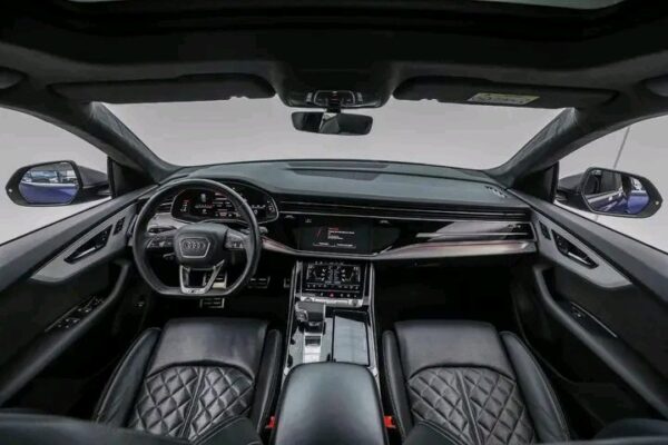 Audi SQ8
