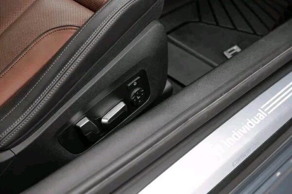 BMW 8-series