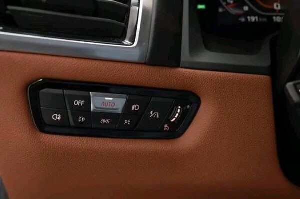 BMW 8-series