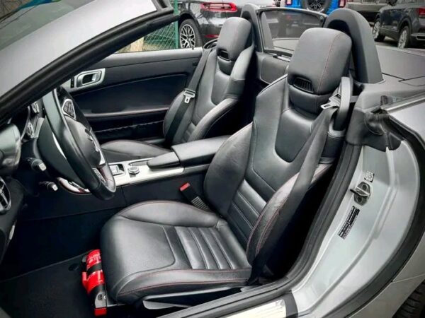 Mercedes-Benz SLC200