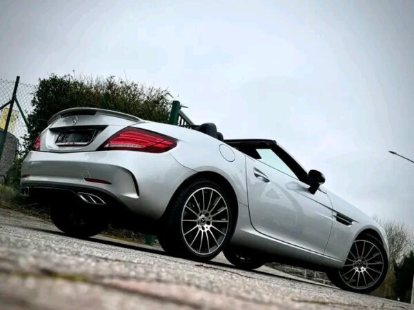 Mercedes-Benz SLC200