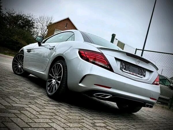 Mercedes-Benz SLC200