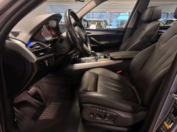 2025/03/1000023096.jpg BMW X5