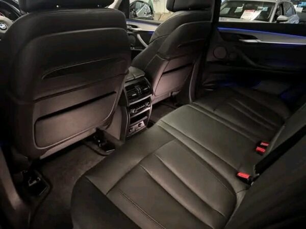 2025/03/1000023099.jpg BMW X5