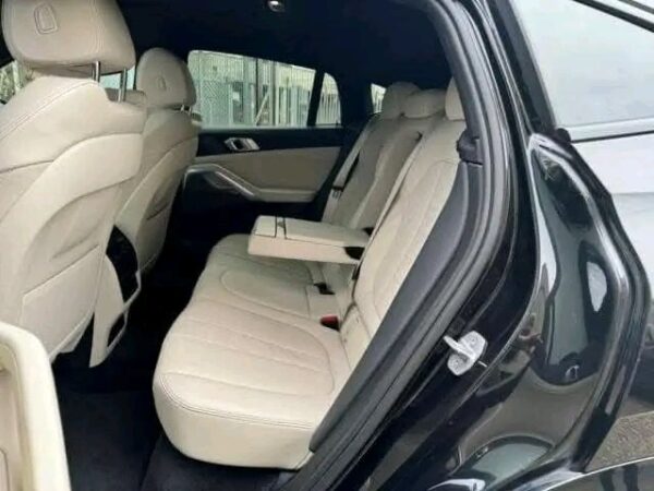 2025/03/1000023316.jpg BMW X6 xDrive30d M-SPORT