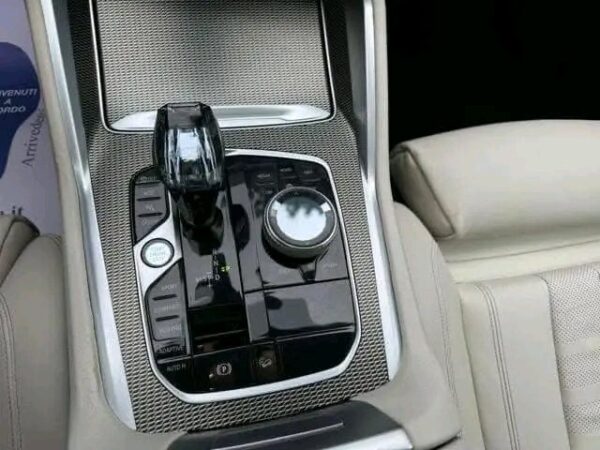 2025/03/1000023322.jpg BMW X6 xDrive30d M-SPORT