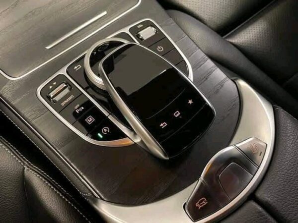 Mercedes GLC