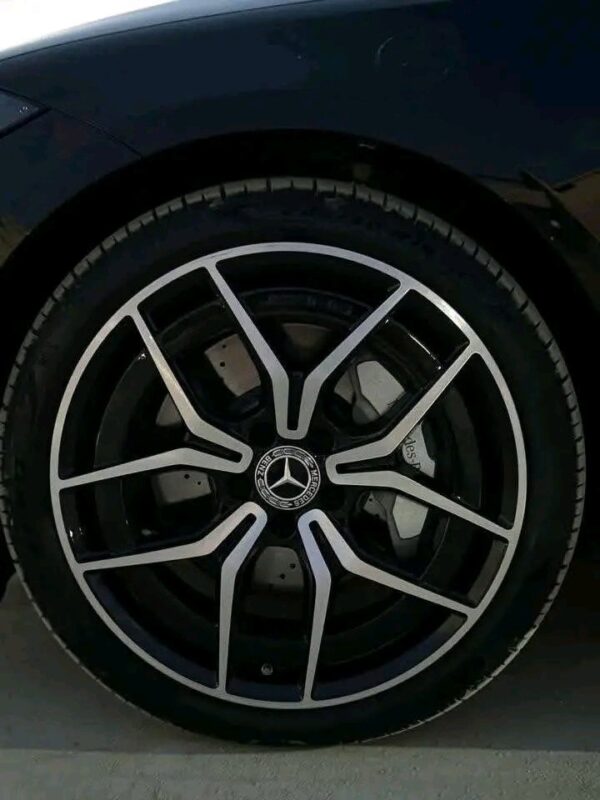 MERCEDES C220 4MATIC
