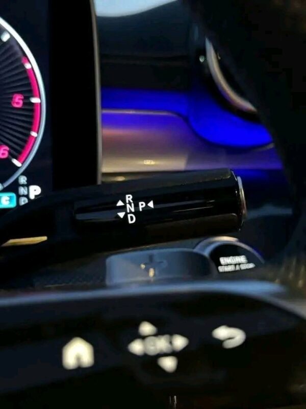 MERCEDES C220 4MATIC