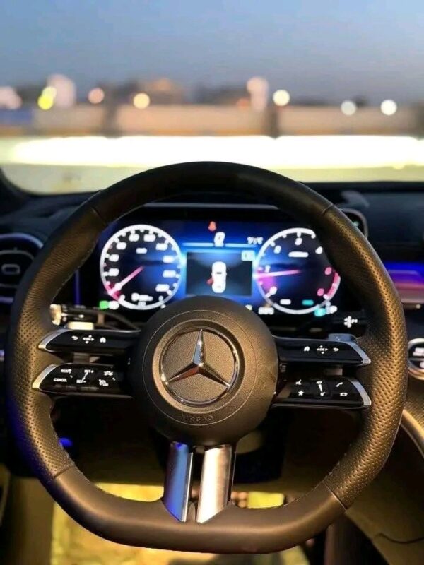 MERCEDES C220 4MATIC