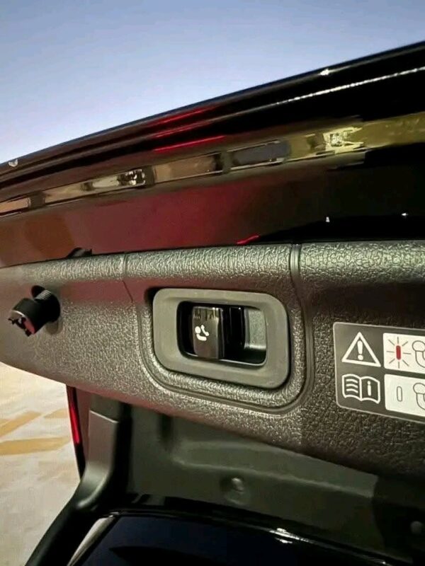 MERCEDES C220 4MATIC