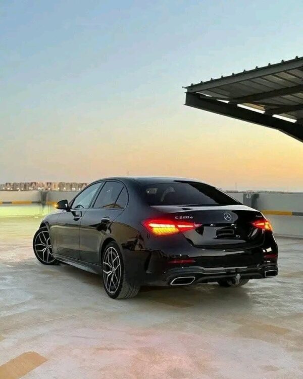MERCEDES C220 4MATIC