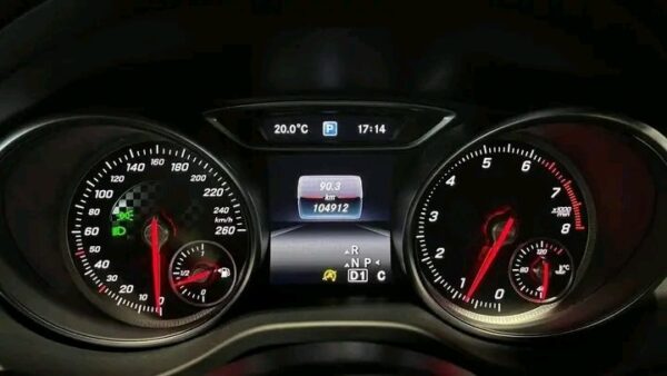 Mercedes-Benz A180
