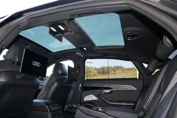 Audi A8L