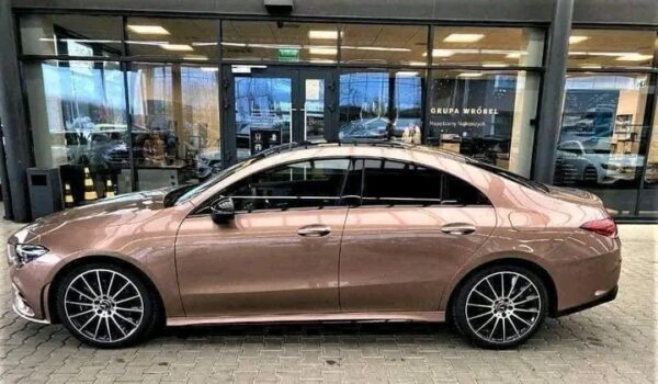 Mercedes-Benz CLA