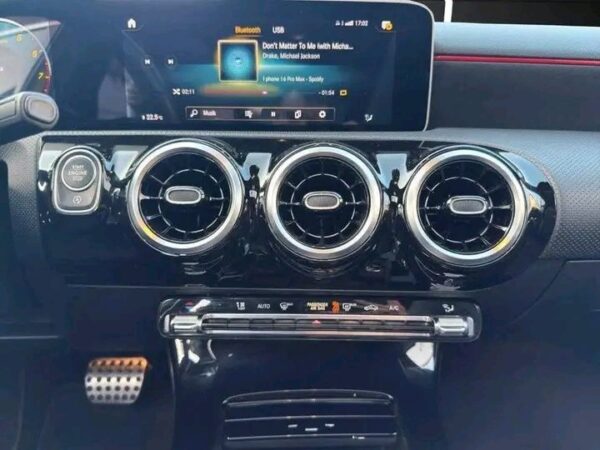 Mercedes-Benz A