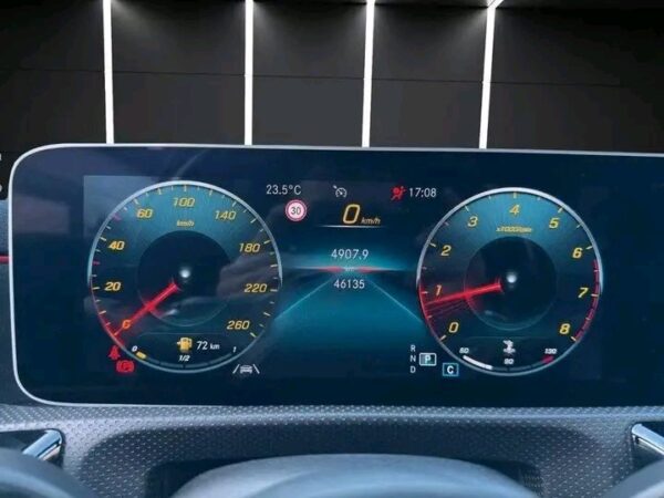 Mercedes-Benz A