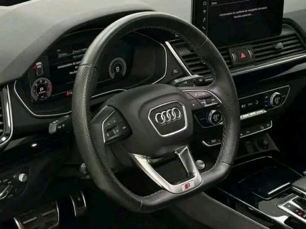 Audi Q5 40
