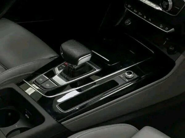 Audi Q5 40