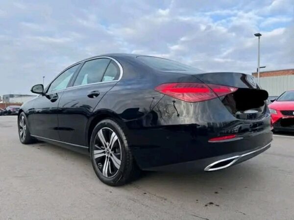 Mercedes-Benz C 220