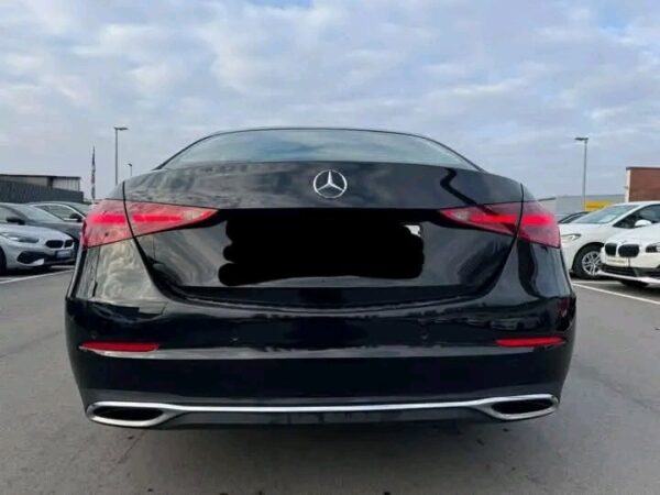 Mercedes-Benz C 220