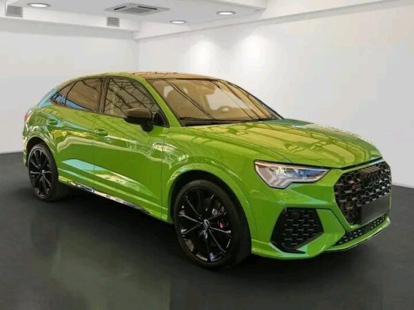 Audi RSQ3