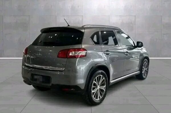 Peugeot 4008