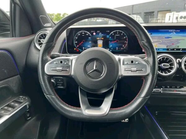 Mercedes-Benz GLB 250 AMG