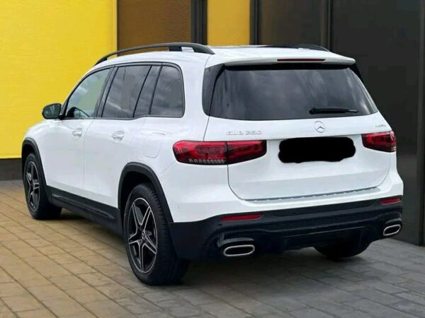 Mercedes-Benz GLB 250 AMG