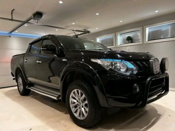 Mitsubishi L200 181HK